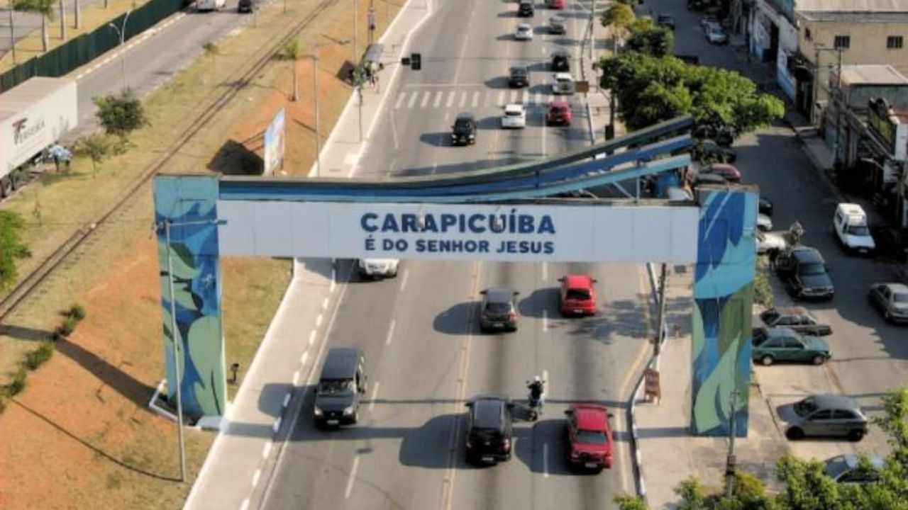 Cerco se fecha em Carapicuíba: PF pode bater à porta? Ministro suspende repasses e vereador cobra transparência