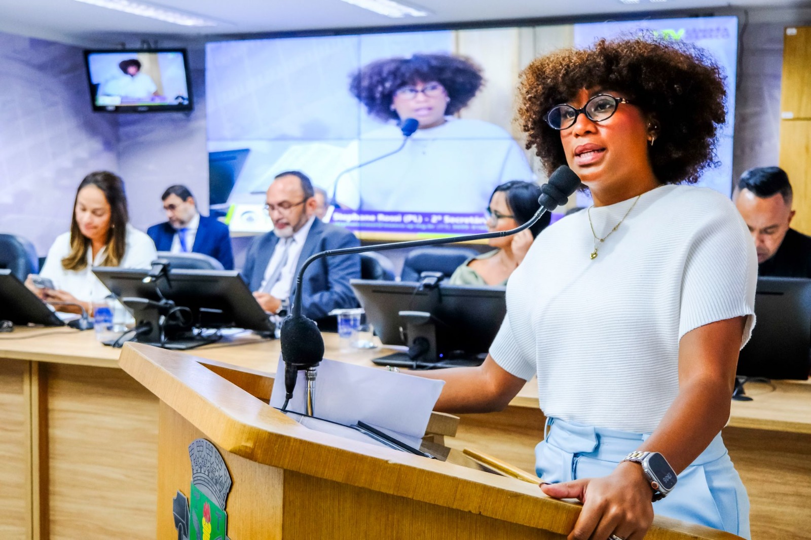 Vereadora Stephane Rossi aprova Semana de Combate à Automutilação e ao Suicídio de Jovens em Osasco