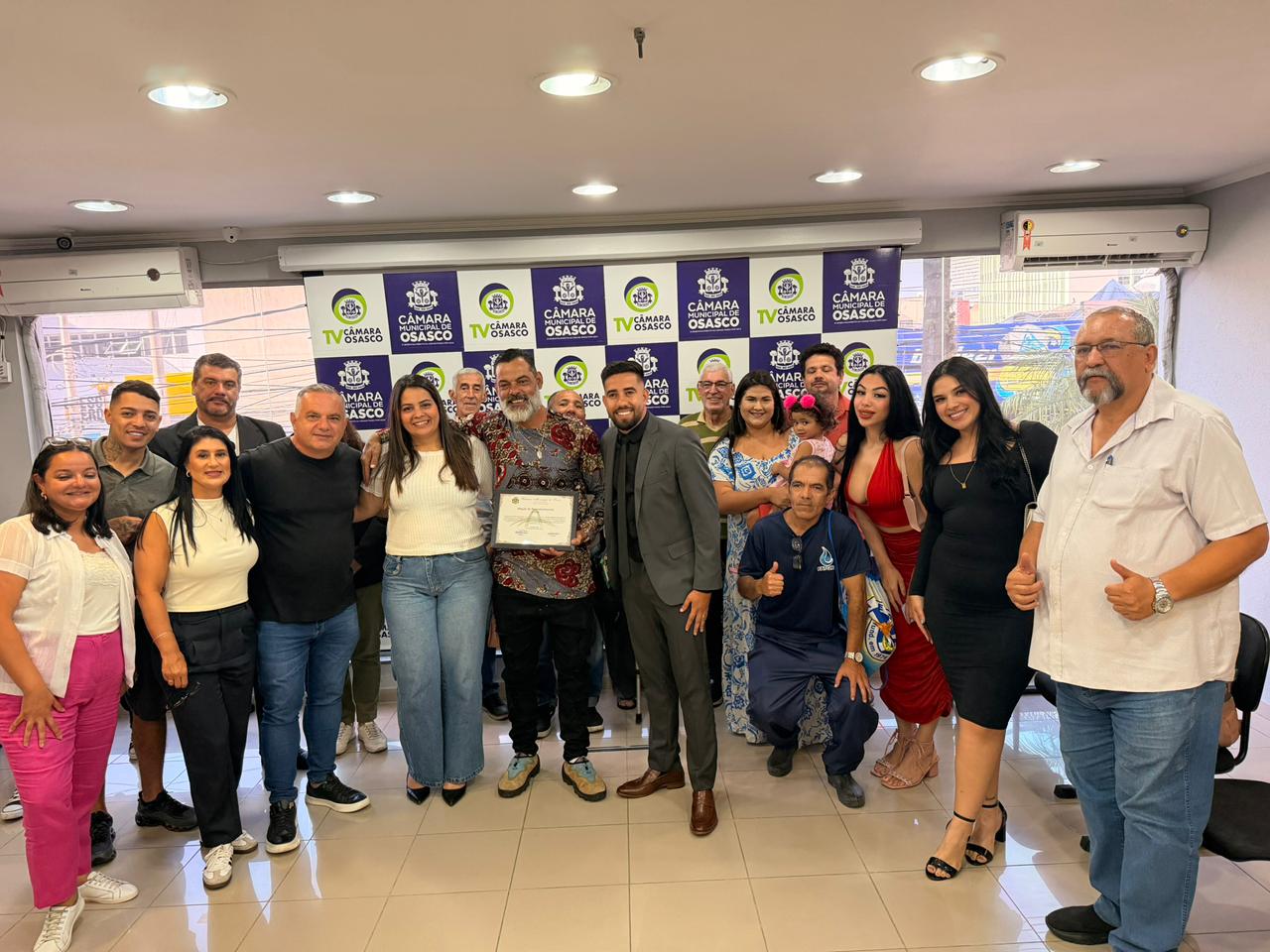 Osasco celebra trajetória de Washington Luiz em combate à dependência química, com a presença de Sergio Di Nizo