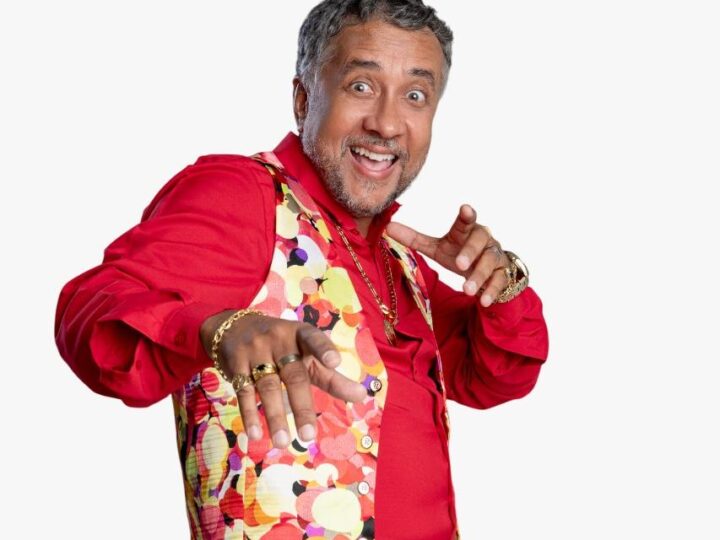 Paulinho Gogó estreia em Santana de Parnaíba com o show “Só e Bem Acompanhado”