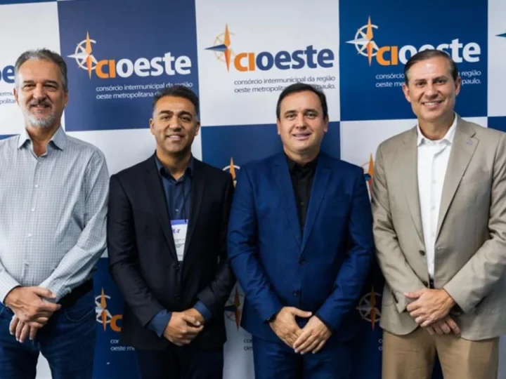 Inteligência artificial chega à gestão pública: CIOESTE capacita servidores municipais