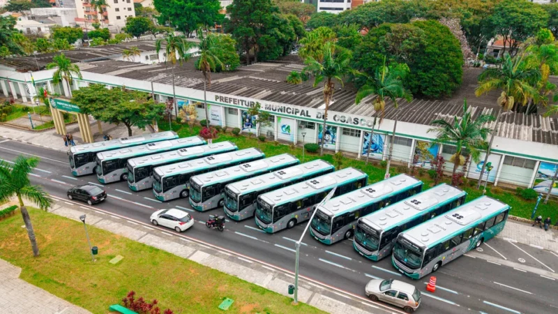 Osasco ganha 10 novos ônibus com ar-condicionado e monitoramento inteligente na frota municipal