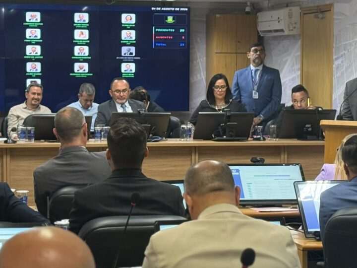 Prefeito Gerson Pessoa acompanha reinício dos trabalhos legislativos na Câmara de Osasco